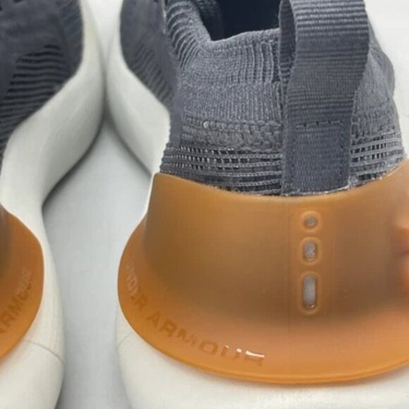 NEW UNDER ARMOUR Women's Size 9.5 Running Shoes Grey Orange Phantom 3 SE HOVR - Picture 7 of 10